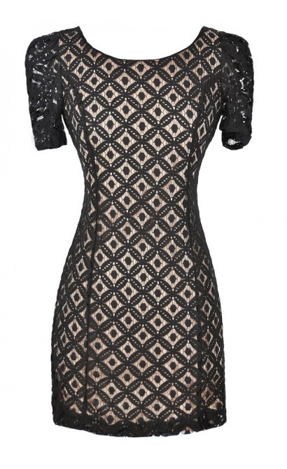 Optical Illusion Fitted Lace Dress in Black/Beige